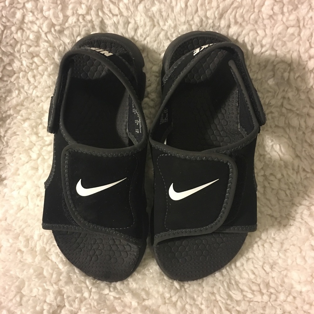 Boys Nike Sandals